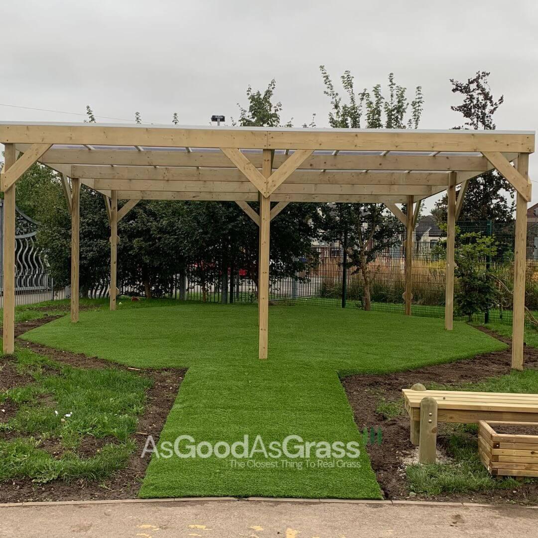 Outdoor Commercial Grass Fitted for Local Business