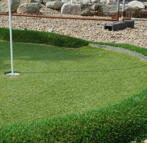 MINI GOLF COURSE INSTALLATION IN FOLKESTONE