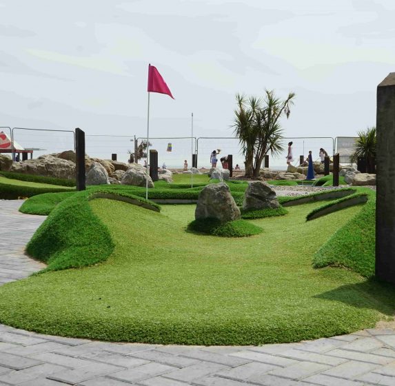 FOLKESTONE HARBOUR MINI GOLF COURSE